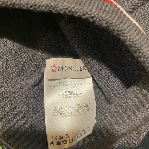 Moncler beanie